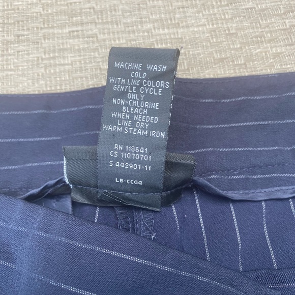 Lane Bryant Petite Pants - Picture 5 of 8